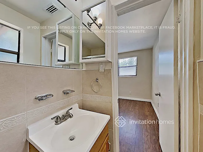 207 Redwood Ave — Photo 14