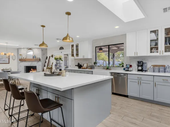 6020 N Swan Rd, Tucson, AZ 85718