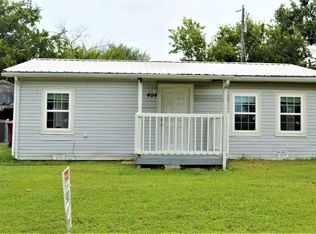 404 Caddo Ln, Quinlan, TX 75474