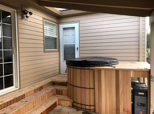 16336 Abiqua Rd NE, Silverton, OR 97381