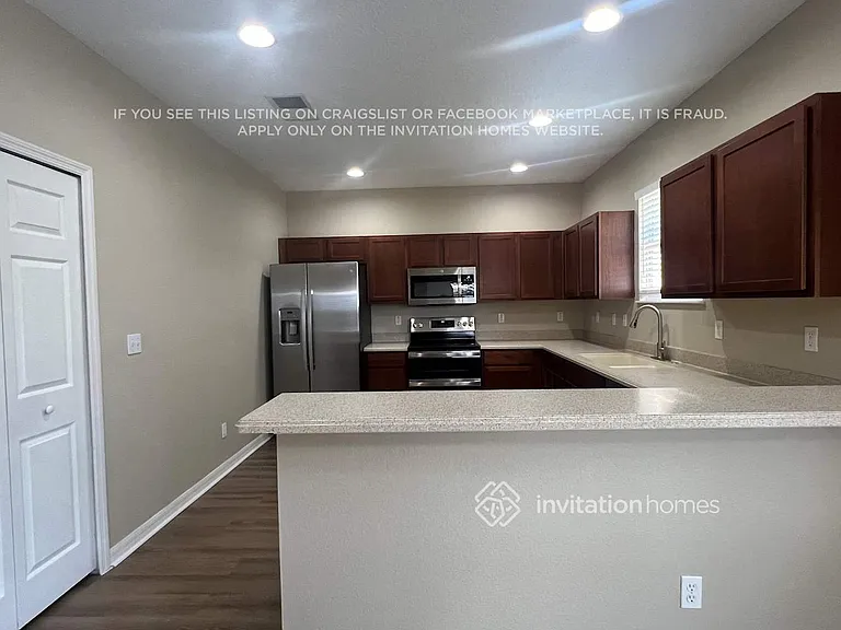 186 Dakota Ave — Photo 7