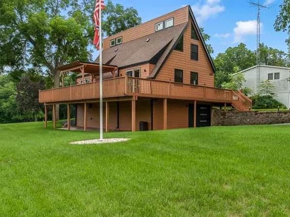 456 Marstonmoor Rd, Davis, IL 61019