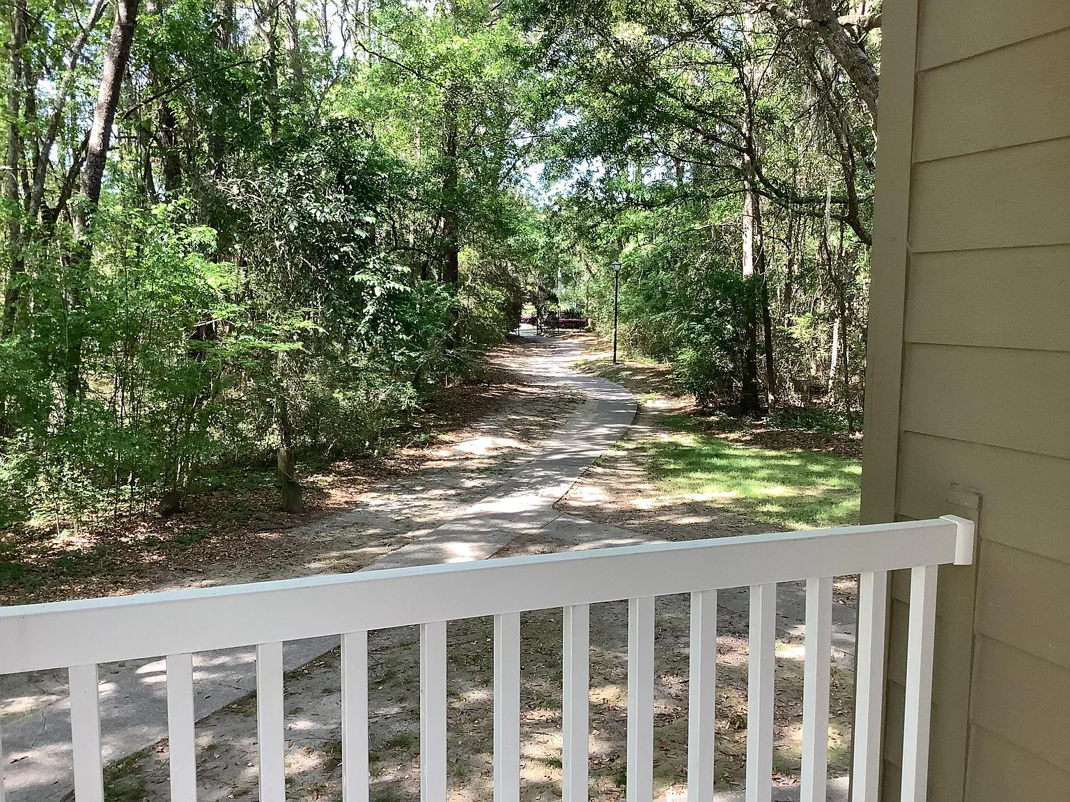 1 bed, 1.0 bath, 765 sqft, $1,950 — Photo 3