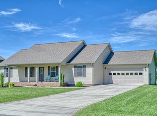 1570 Clemmons Rd, Cookeville, TN 38501