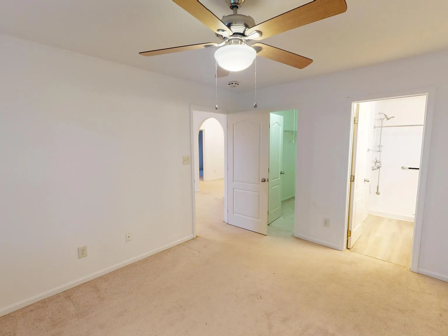 3 bed, 1190 sqft, $1,650 — Photo 3