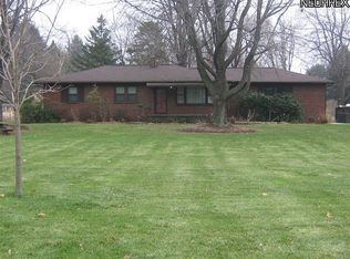 1875 Park Blvd, Akron, OH 44312