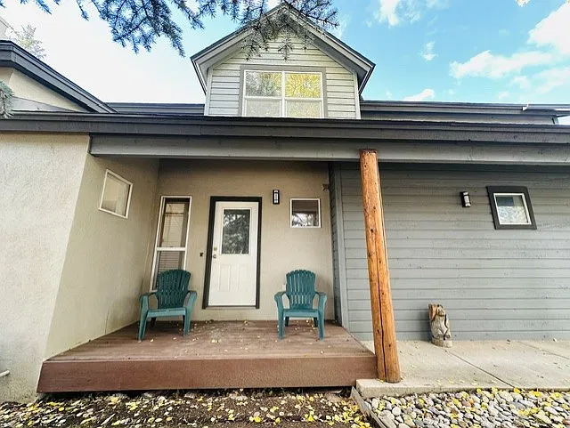 3 bed, 3.5 bath, 2300 sqft, $4,250 — Photo 3