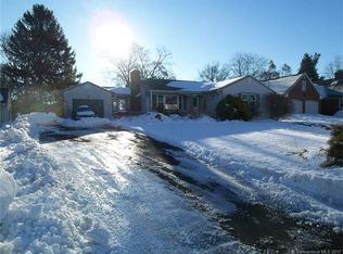 125 Jeffrey Ln, Meriden, CT 06451