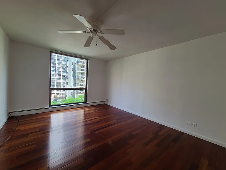 1310 N Ritchie Ct #6D — Photo 12