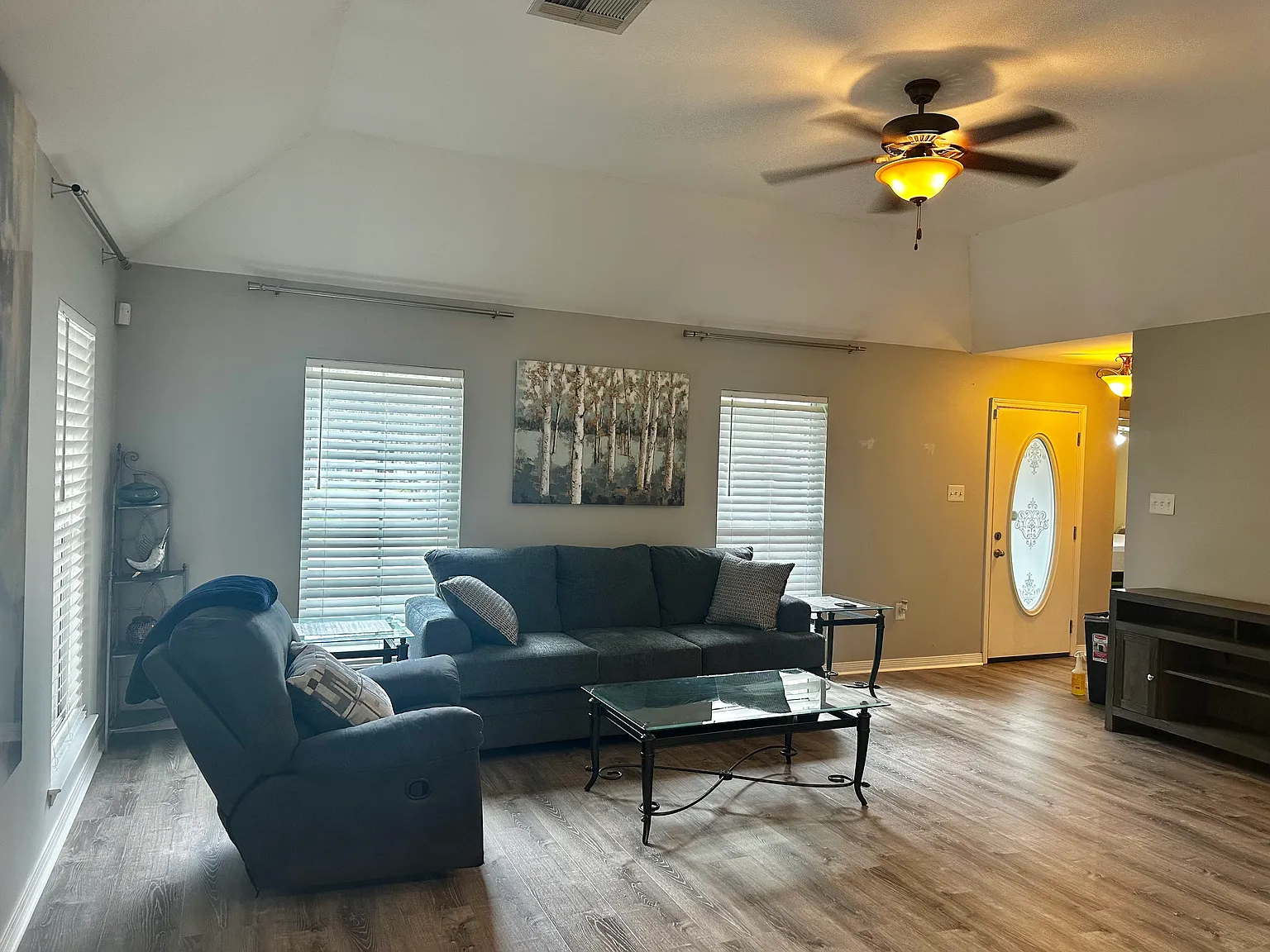 2 bed, 2.0 bath, 1500 sqft, $1,850 — Photo 3