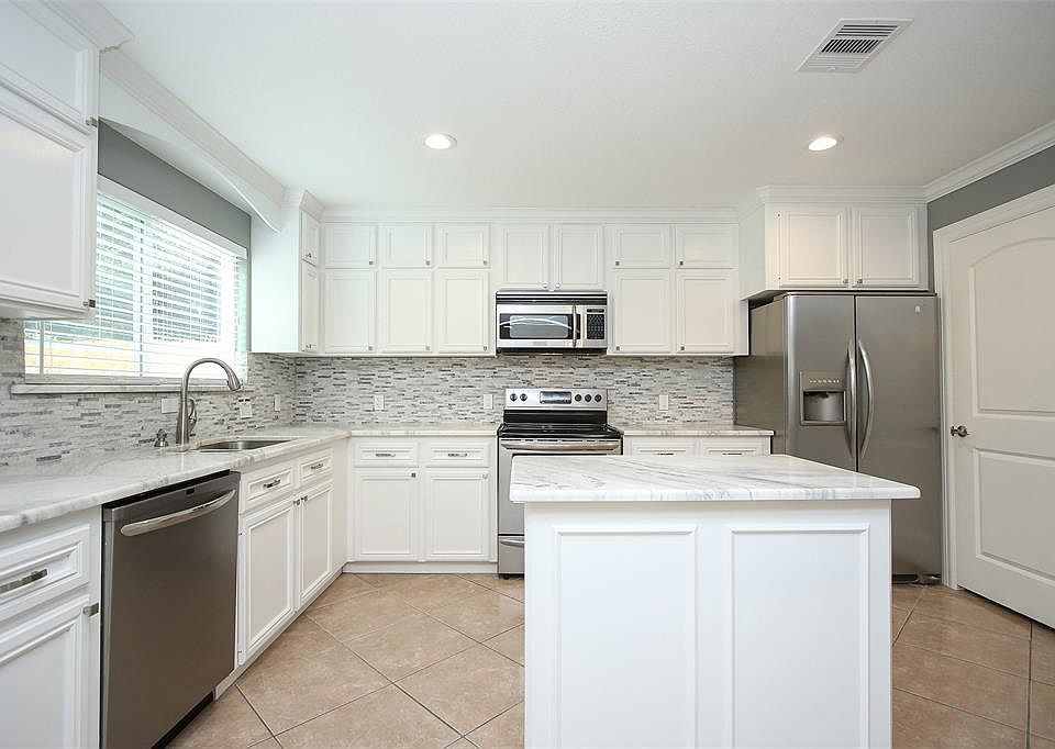1st image of 507 Dogwood Cluster Ct