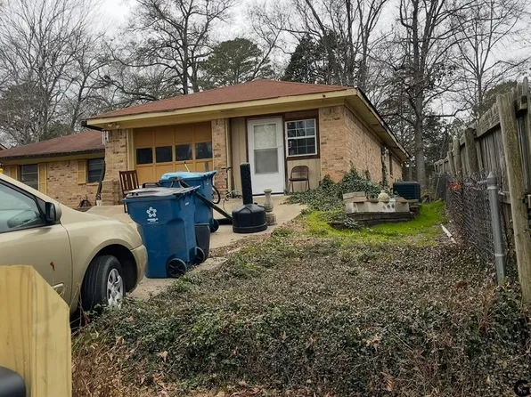 301 Belmont Dr, Marshall, TX 75672