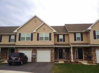 113 Mount Olive Ln, Ephrata, PA 17522