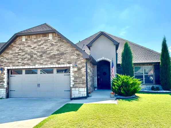 1001 Stonebridge Village Dr, Enid, OK 73703
