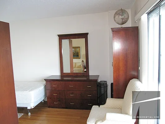 Sold by Highline Residential | media 15