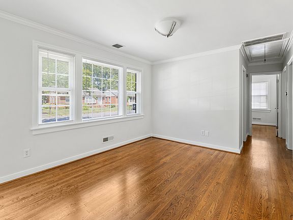 5th image of 6317 Kensington Ave