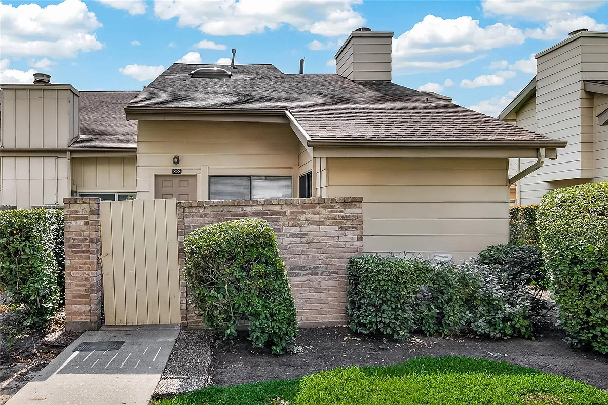 Building Photo - 3152 Windchase Blvd #456