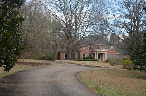 8421 Old Greensboro Rd Photo 1