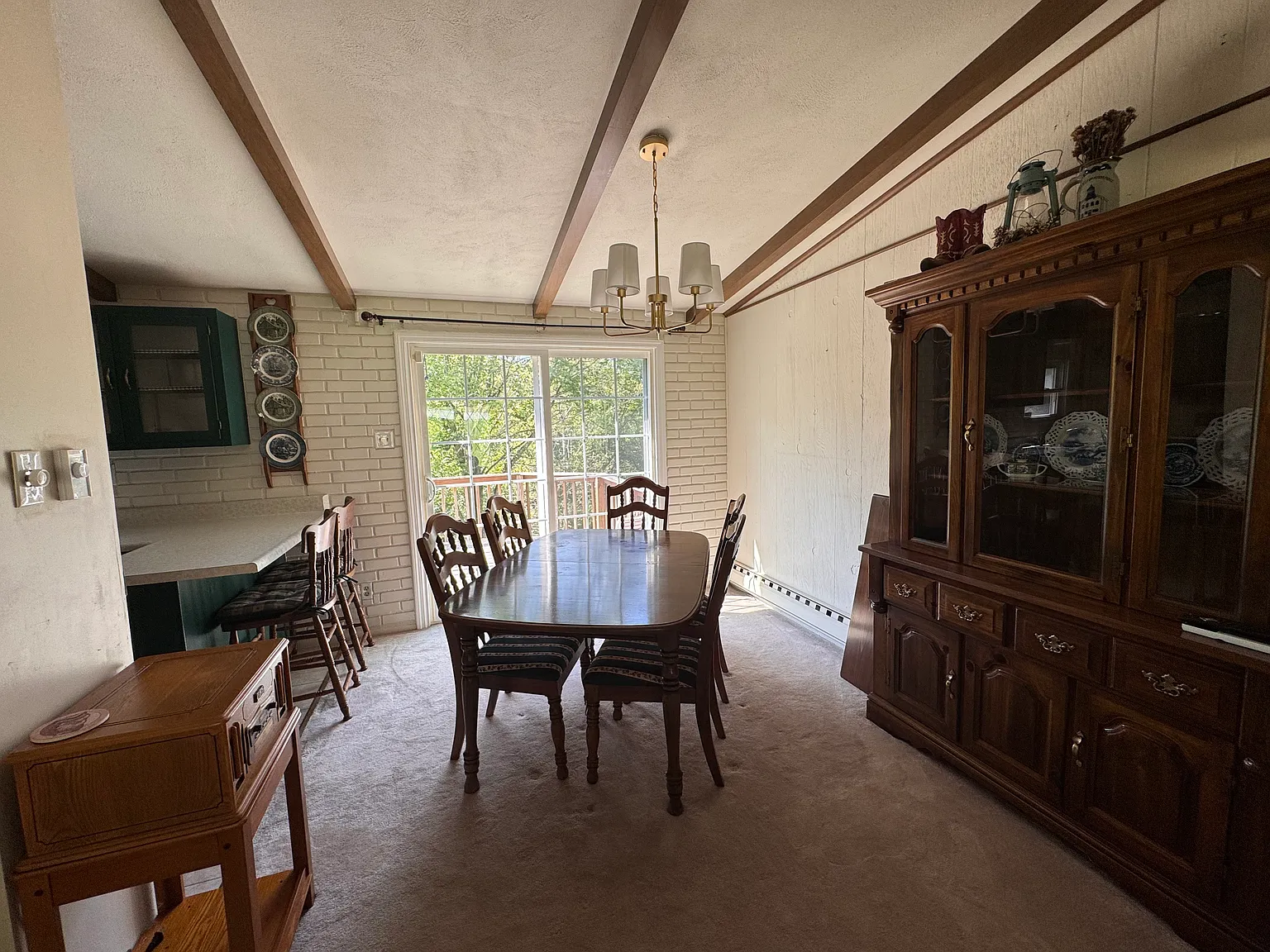 3 bed, 1056 sqft, $1,450 — Photo 4