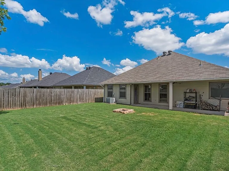 3826 Pickering Pass Dr — Photo 24