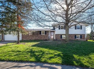 646 Ramblewood Pl, Fairborn, OH 45324