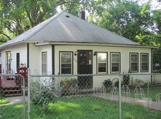 1300 Columbia Ave, Leavenworth, KS 66048