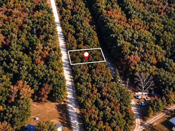 3rd image of 26563 Tall Oaks Road