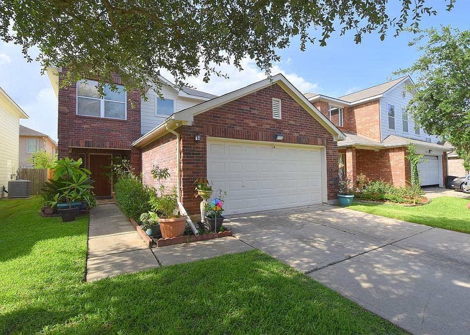1st image of 14226 Beech Meadow Dr