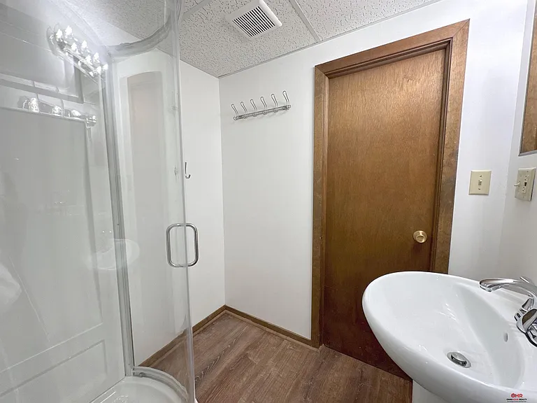 7130 Walker Ave — Photo 20