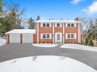 970 Beaver Grade Rd, Coraopolis, PA 15108