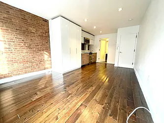 Rented by Evergreen Realty & Investments