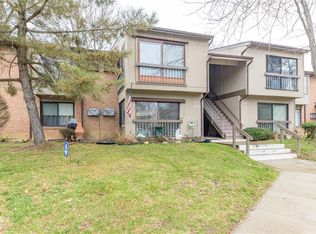 142 Lexington Ct, Red Bank, NJ 07701