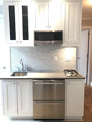 Rented by Beekman Street Realty | media 21