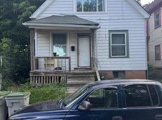 3015 N 11th Ln, Milwaukee, WI 53206