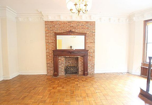 2nd image of 50 W 86th St APT B1