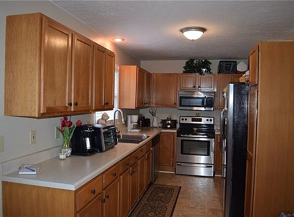 3rd image of 1148 Mulberry Ln