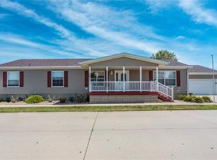 3307 Ash Dr SW, Bondurant, IA 50035