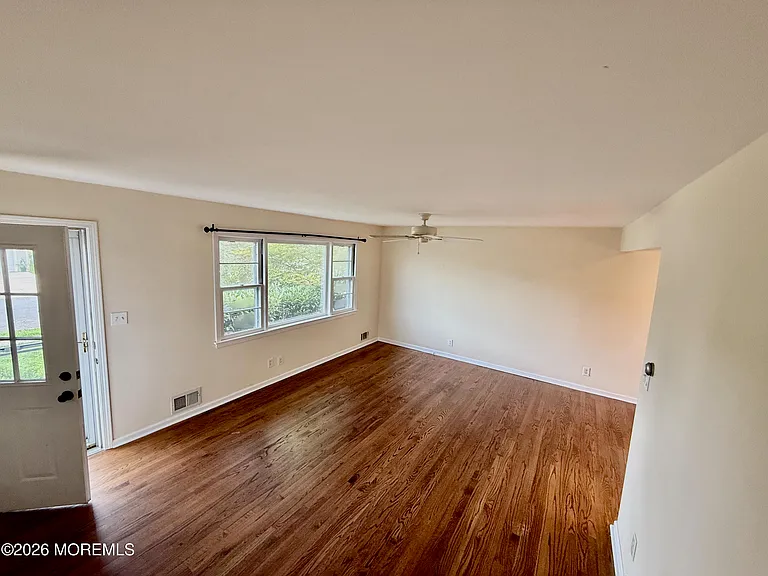 34 Highland Ave — Photo 6