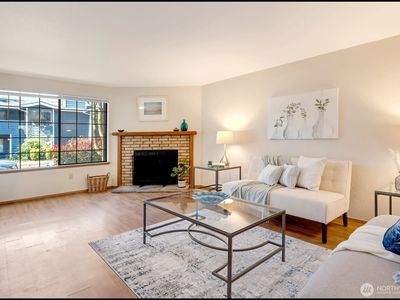 8407 18th Avenue W #7-102, Everett, WA, 98204