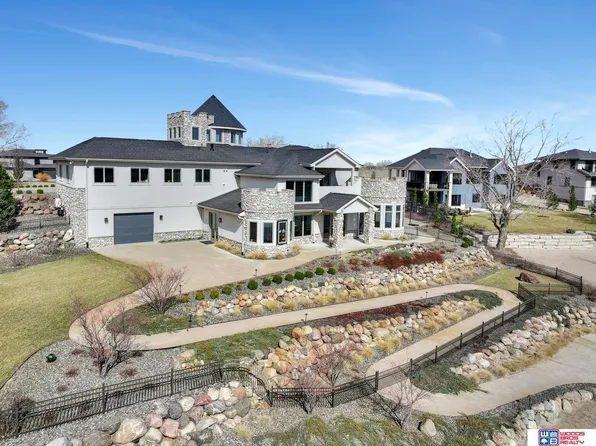 626 Red Tail Ln, Ashland, NE 68003