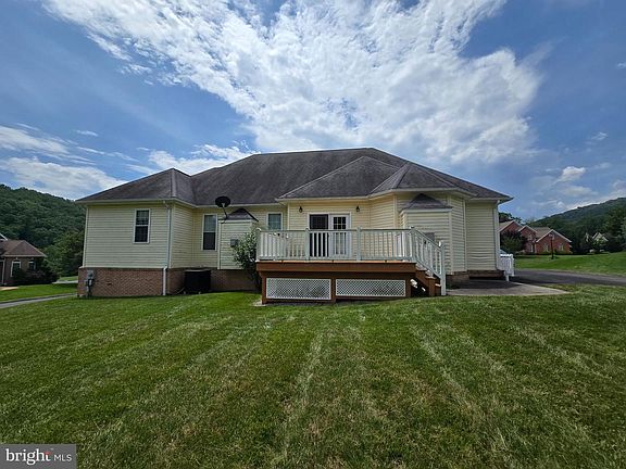 2nd image of 10501 Pearl View Pl