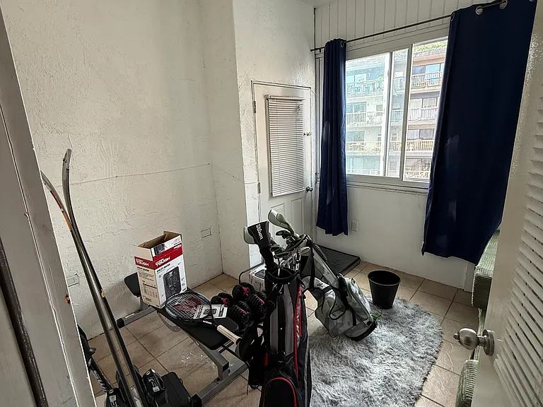 238 Hanover St #2 — Photo 35