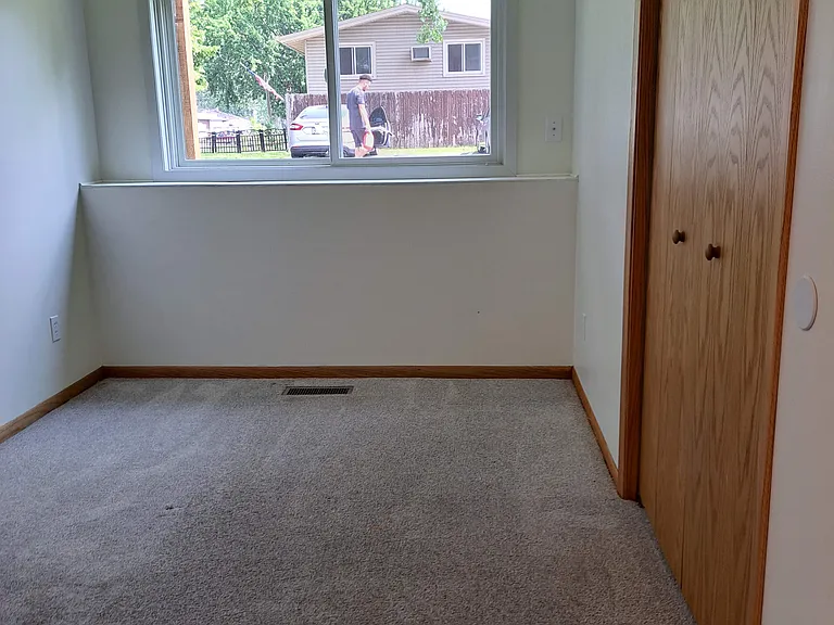 2276 Cowern Pl E — Photo 7