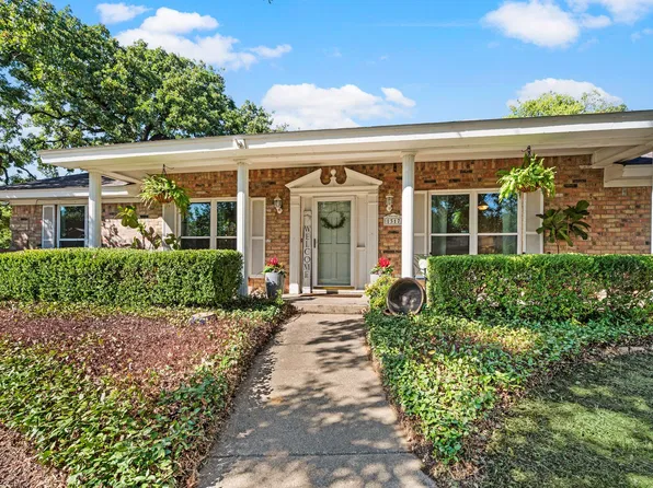 1317 Wade Dr, Bedford, TX 76022