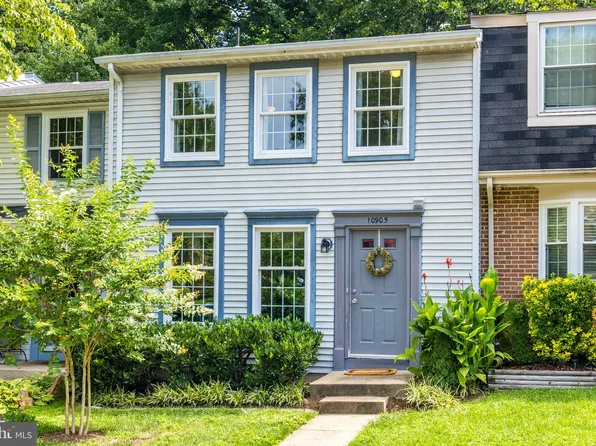 10905 Harpers Square Ct, Reston, VA 20191