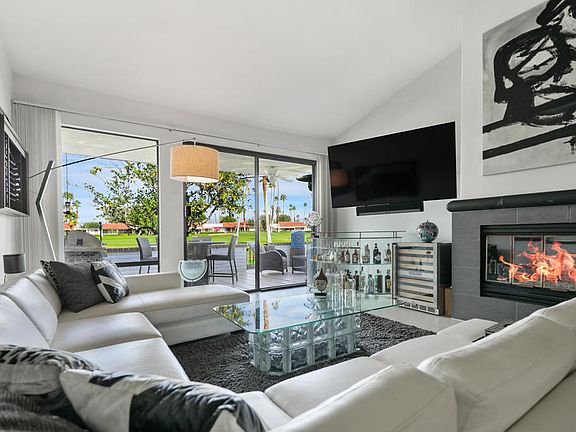 4th image of 38 San Sebastian Dr
