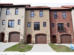 812 Pisgah Church Rd, Greensboro, NC 27455