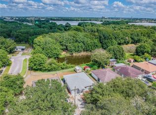 1604 Green Ridge Rd, Tampa, FL 33619