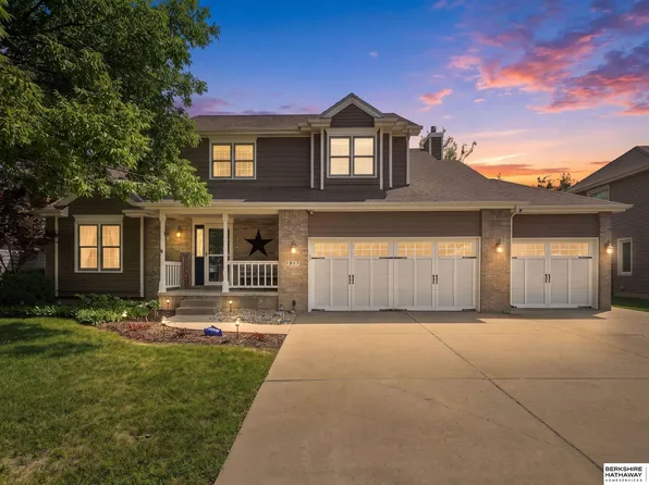 7817 Barrington Pl, Lincoln, NE 68516