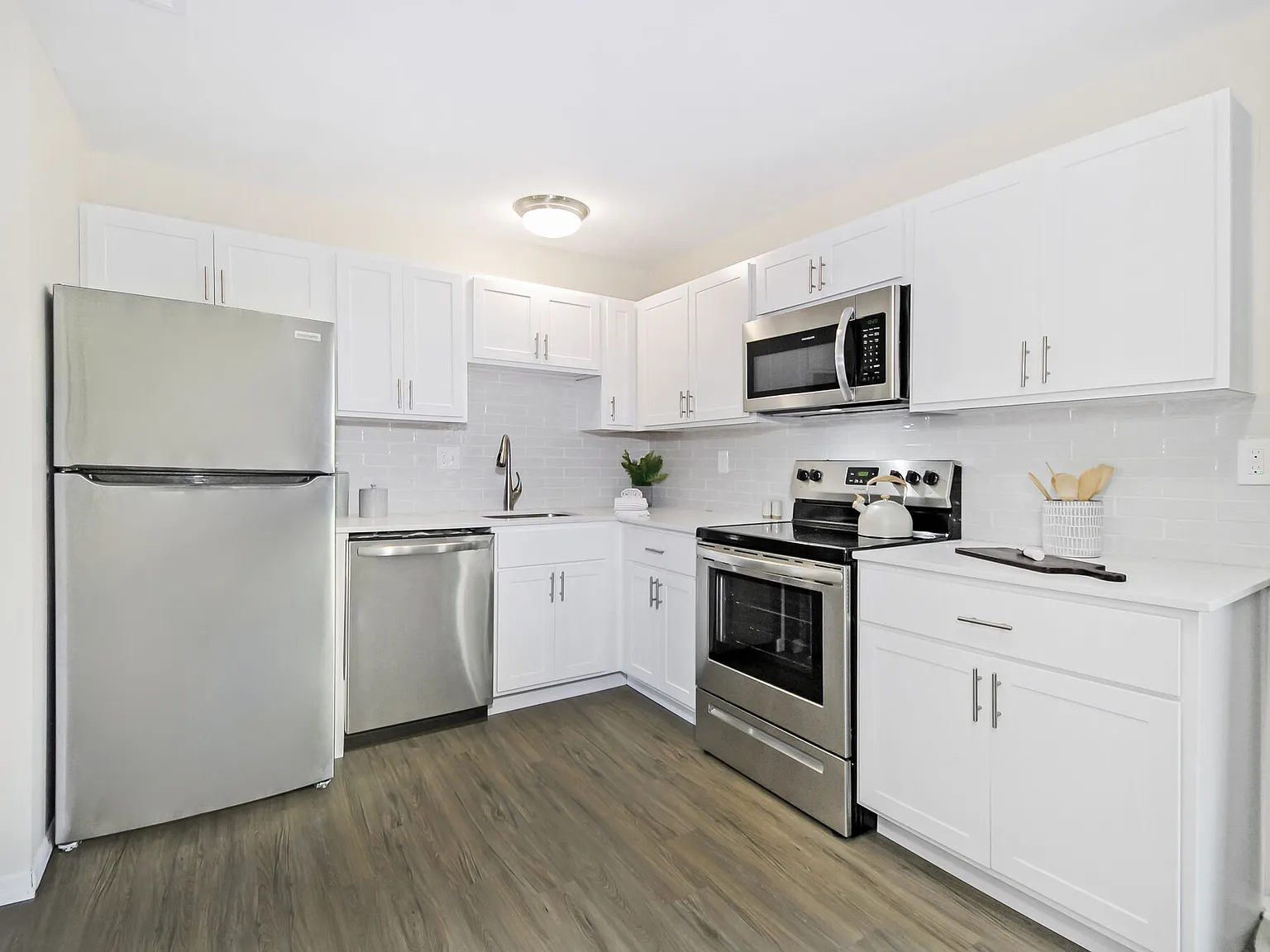 Rochester Villas — Photo 4